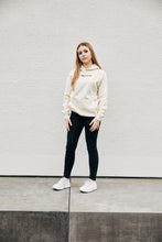 Lade das Bild in den Galerie-Viewer, Spiral Desert Swetch