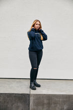 Lade das Bild in den Galerie-Viewer, Space Swetch